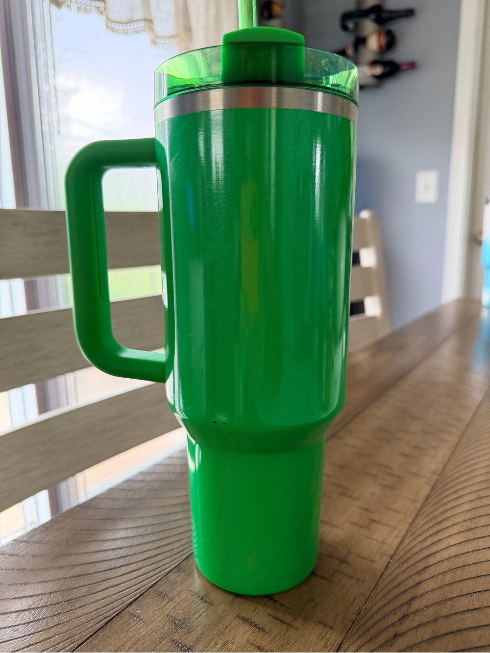 Used Starbucks Stanley Bright Green Tumbler with Handle and Straw 40 oz - Picture 5 of 5